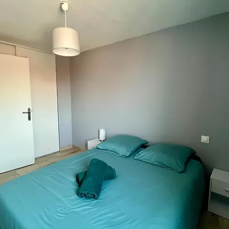 Duplex *